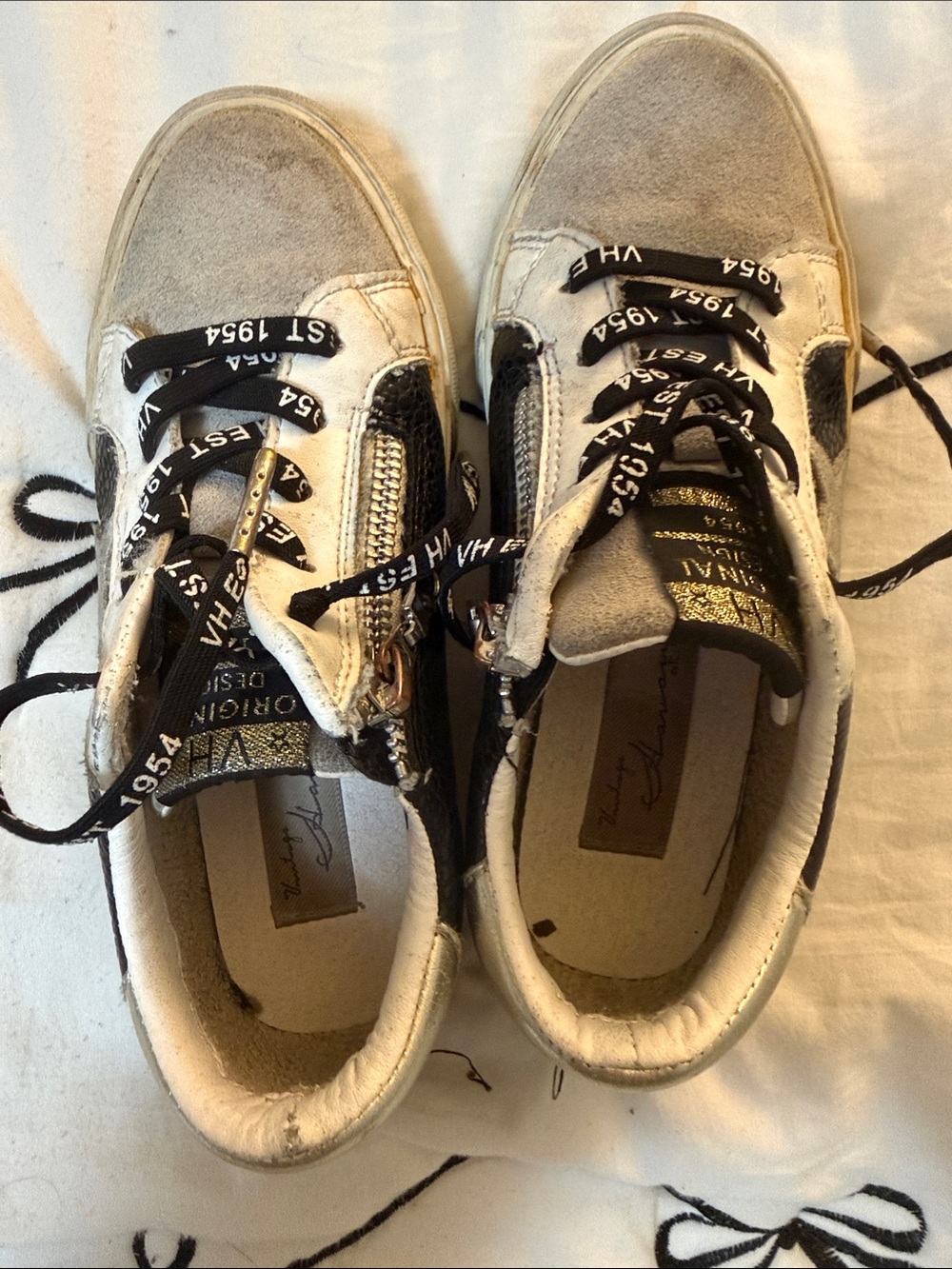 Casual Girls Suede & Leather Zip-Accent Sneakers - White & Black